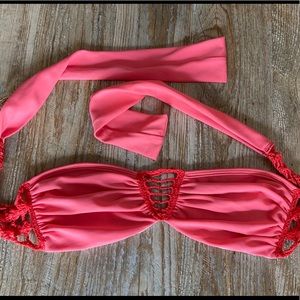 Acacia Buenos Aires top